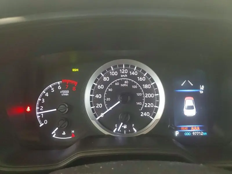 2021 TOYOTA COROLLA LE  