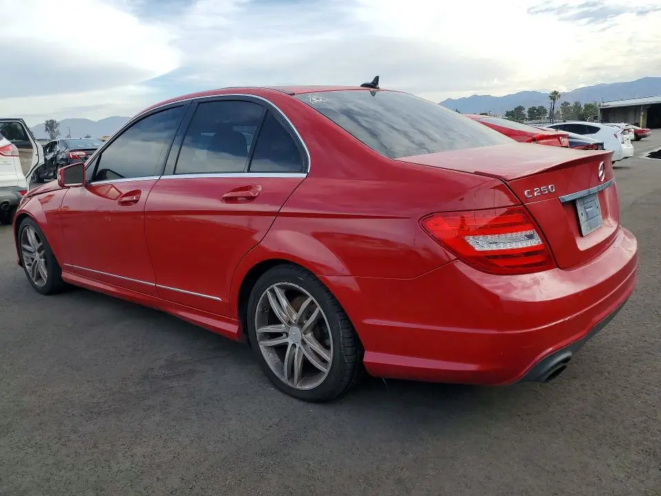 2013 MERCEDES-BENZ C 250  