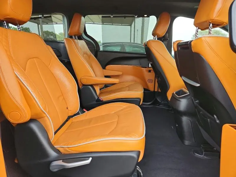 2021 CHRYSLER PACIFICA HYBRID PINNACLE  