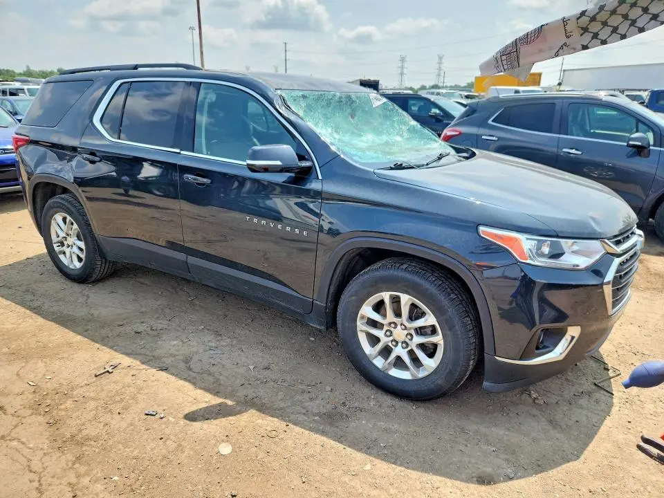2020 CHEVROLET TRAVERSE LT  