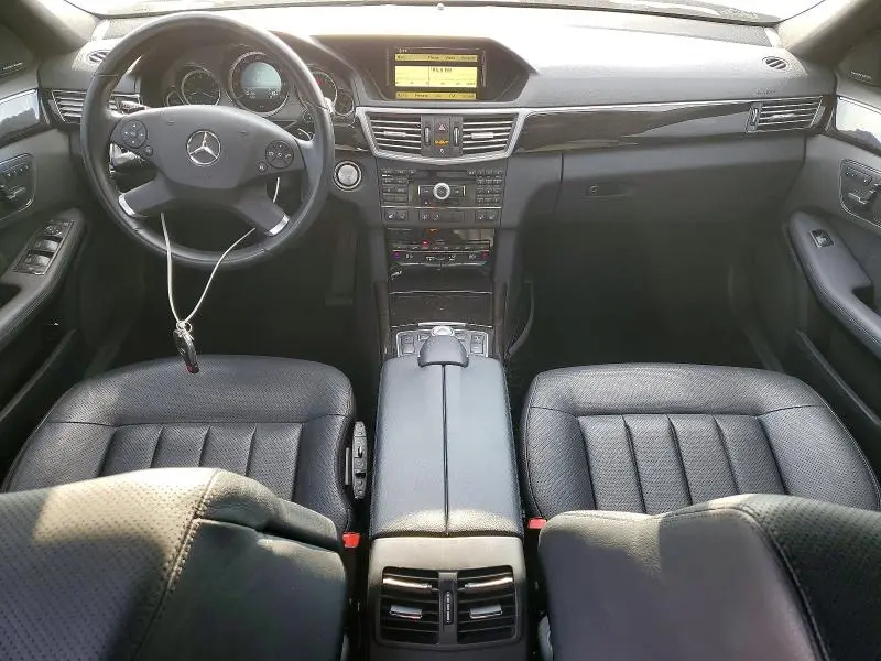 2010 MERCEDES-BENZ E 550 4MATIC  