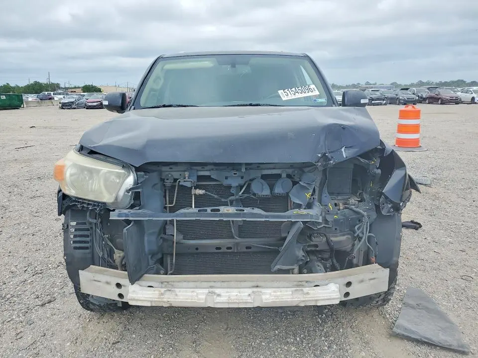2012 TOYOTA 4RUNNER SR5  