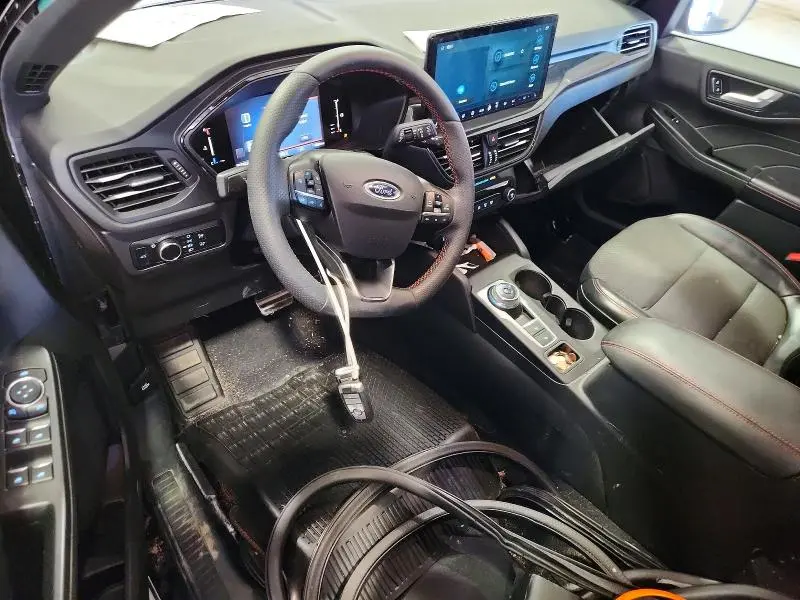 2023 FORD ESCAPE ST LINE  