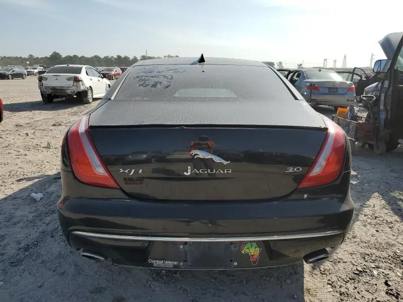 2017 JAGUAR XJL PORTFOLIO  