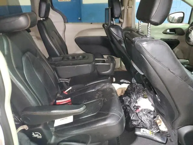 2017 CHRYSLER PACIFICA TOURING L PLUS  