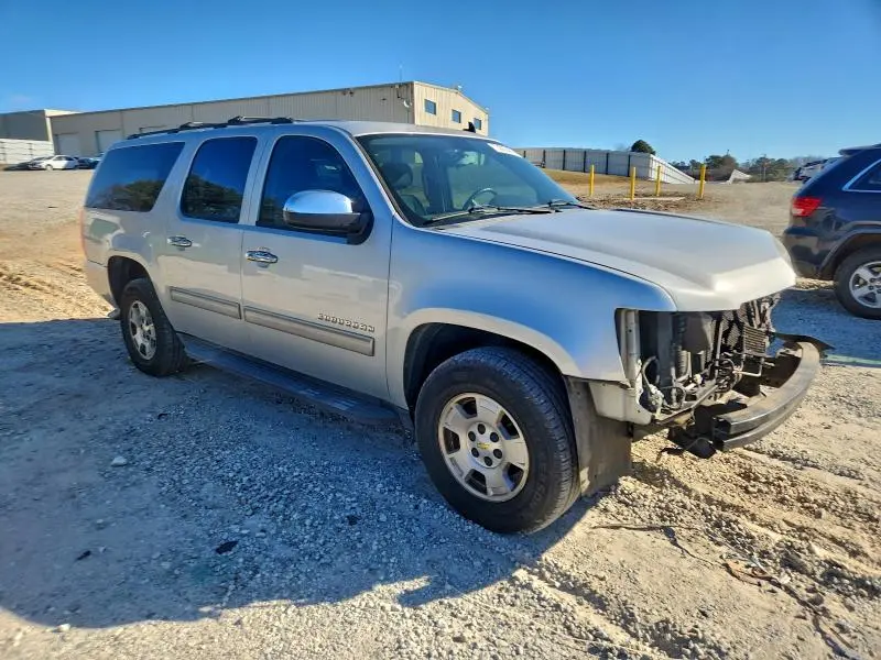 2013 CHEVROLET SUBURBAN C1500 LS  