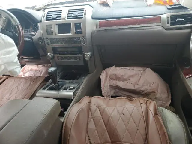 2013 LEXUS GX 460  