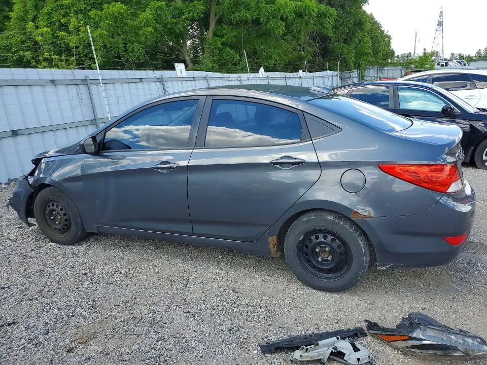 2012 HYUNDAI ACCENT GLS  
