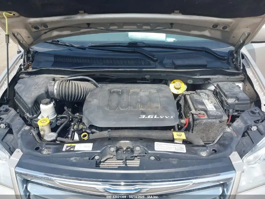 2014 CHRYSLER TOWN & COUNTRY TOURING