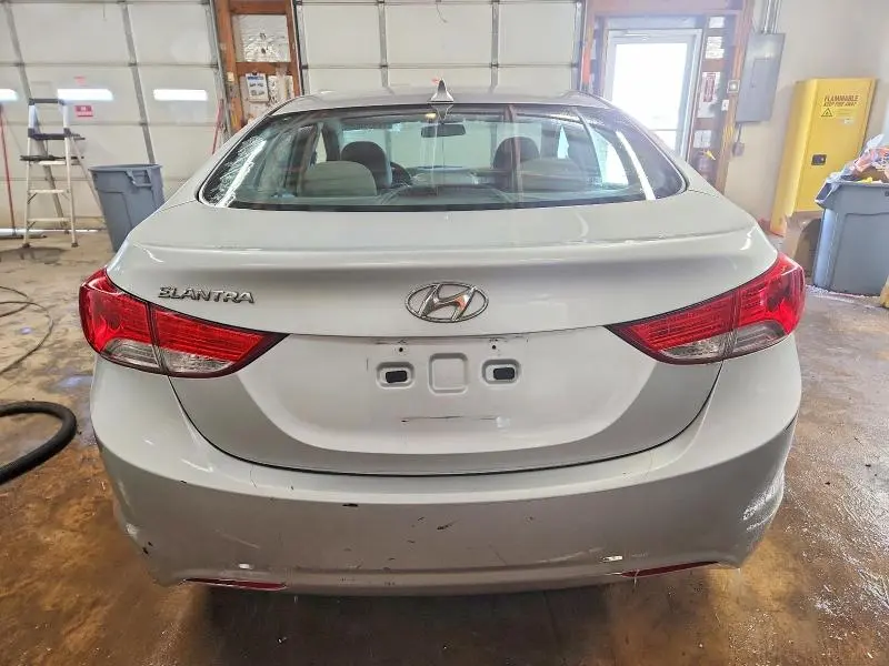 2012 HYUNDAI ELANTRA GLS  