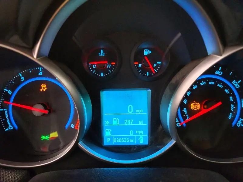 2012 CHEVROLET CRUZE LT  