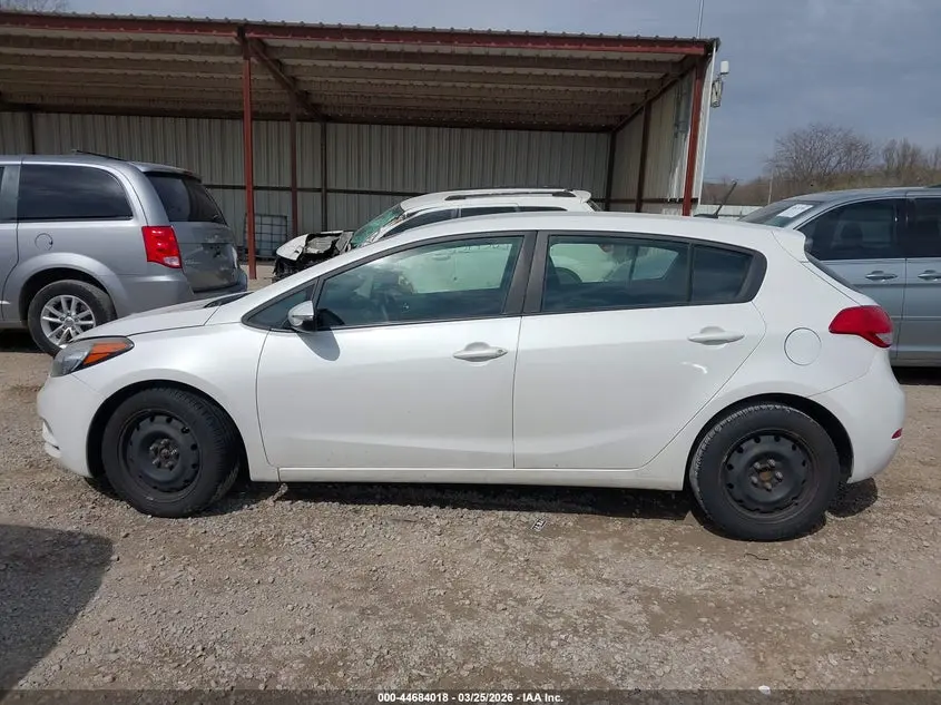 2016 KIA FORTE LX