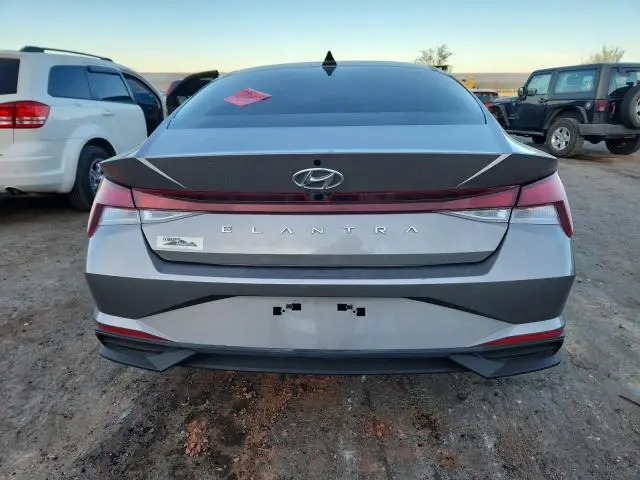 2021 HYUNDAI ELANTRA SEL  