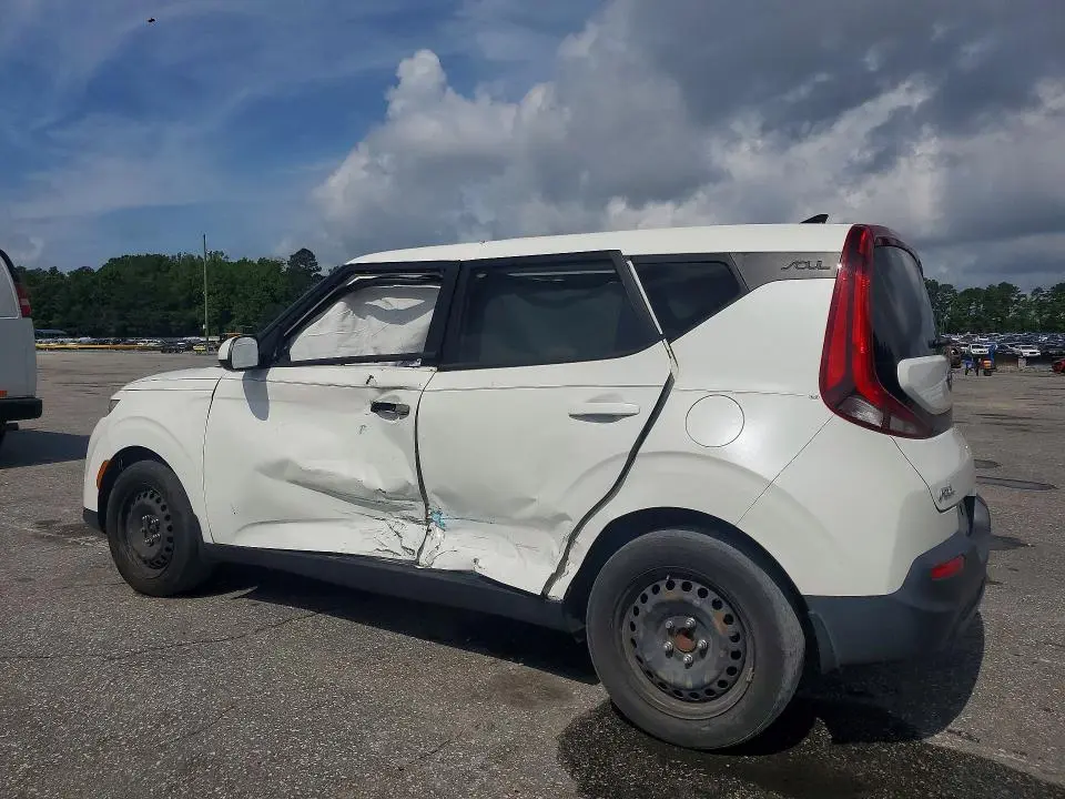 2021 KIA SOUL LX  