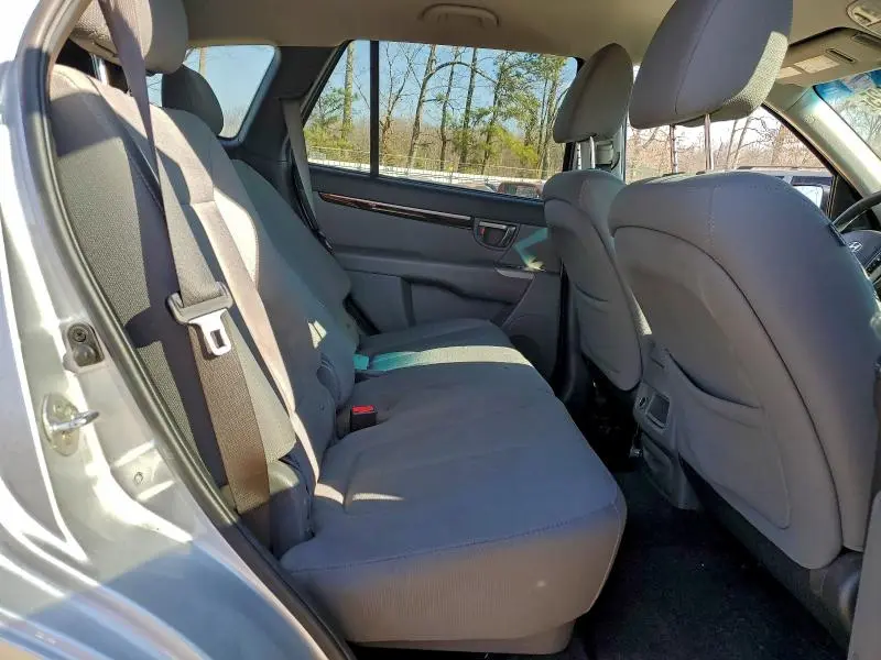 2011 HYUNDAI SANTA FE GLS  