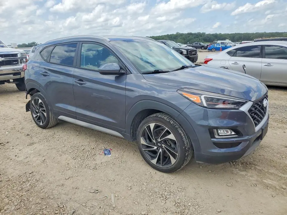 2021 HYUNDAI TUCSON   