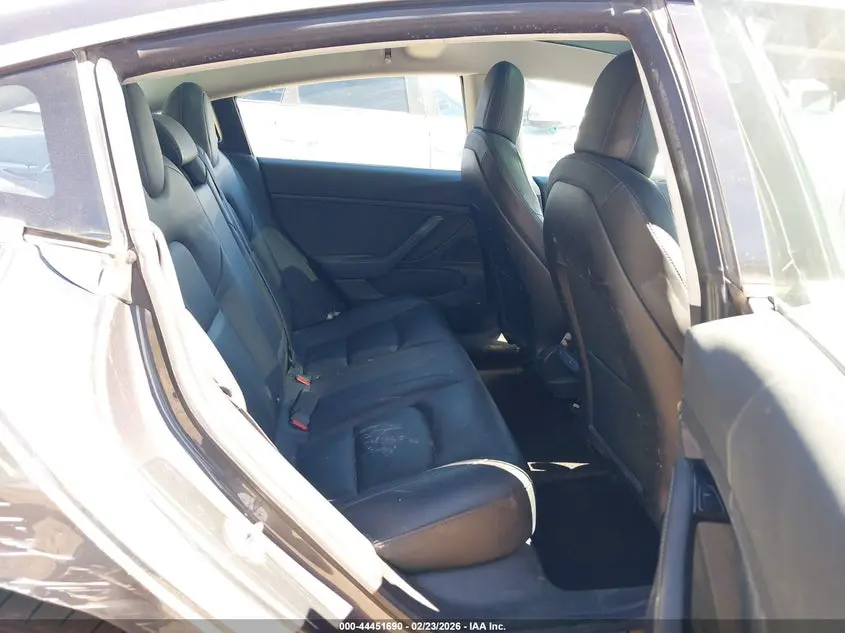 2018 TESLA MODEL 3 LONG RANGE/PERFORMANCE