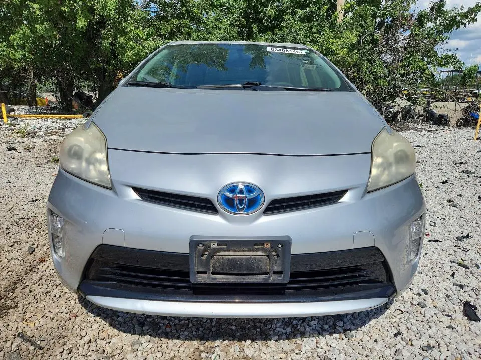 2013 TOYOTA PRIUS TWO  