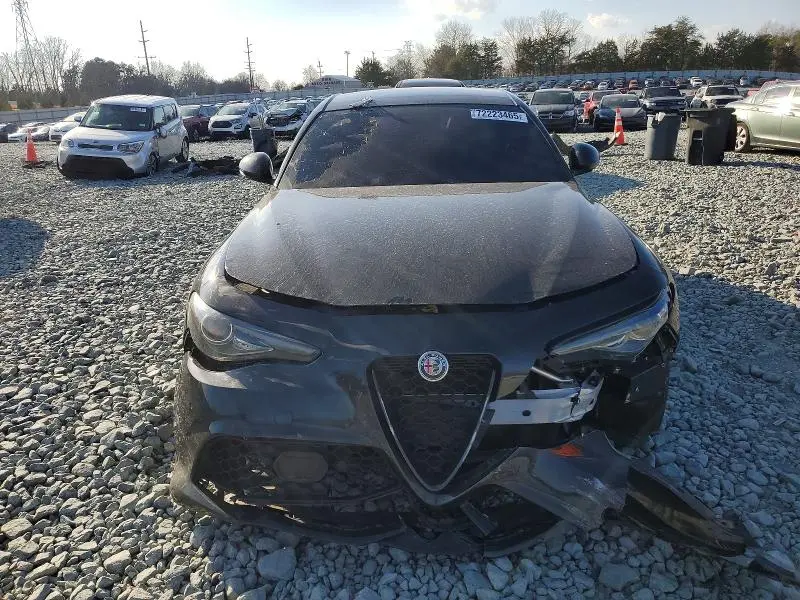 2019 ALFA ROMEO GIULIA TI  