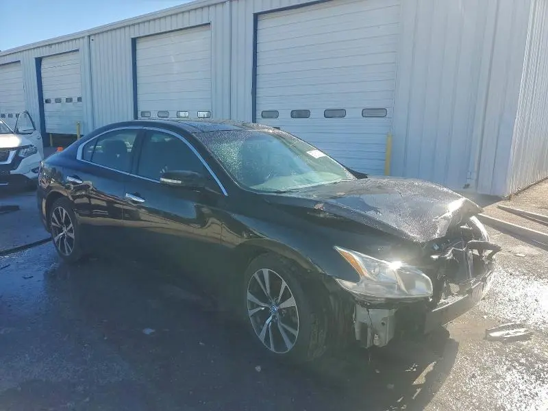 2014 NISSAN MAXIMA S  