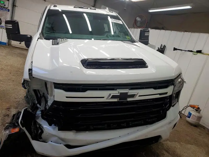 2024 CHEVROLET SILVERADO K2500 HEAVY DUTY LTZ  