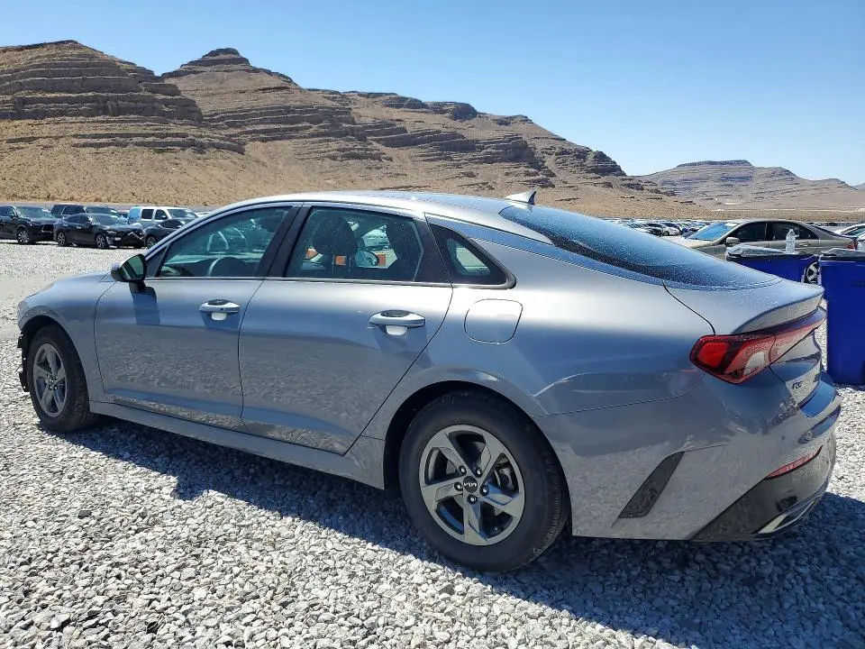 2022 KIA K5 LXS  