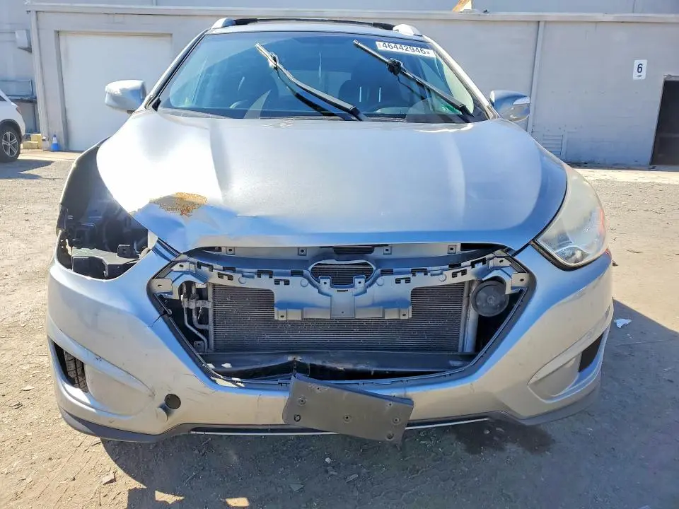 2012 HYUNDAI TUCSON GLS  