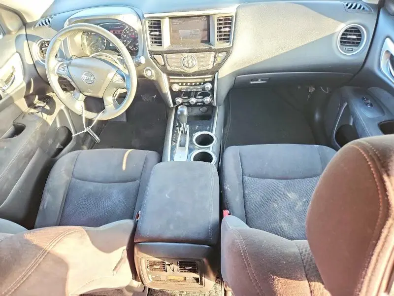 2015 NISSAN PATHFINDER SV  