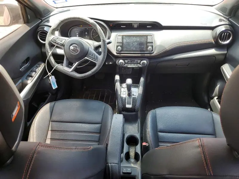 2019 NISSAN KICKS SR  