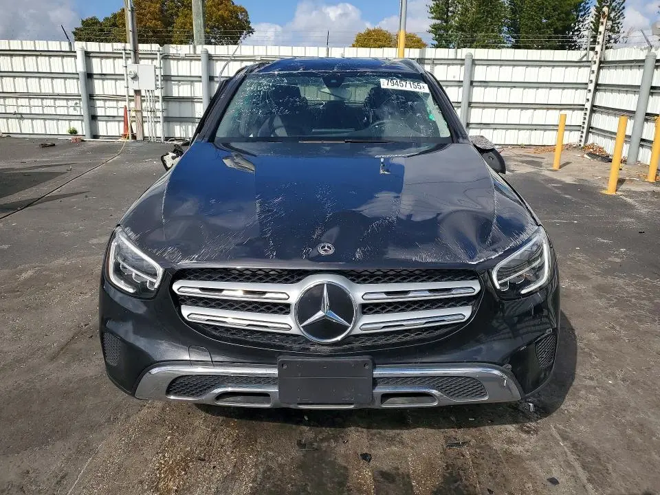 2020 MERCEDES-BENZ GLC 300  