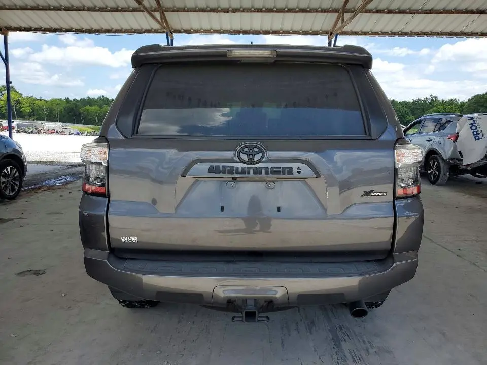 2023 TOYOTA 4RUNNER SR5  
