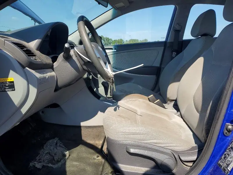 2013 HYUNDAI ACCENT GLS  