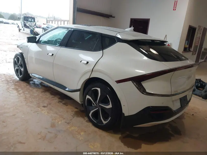 2023 KIA EV6 GT-LINE