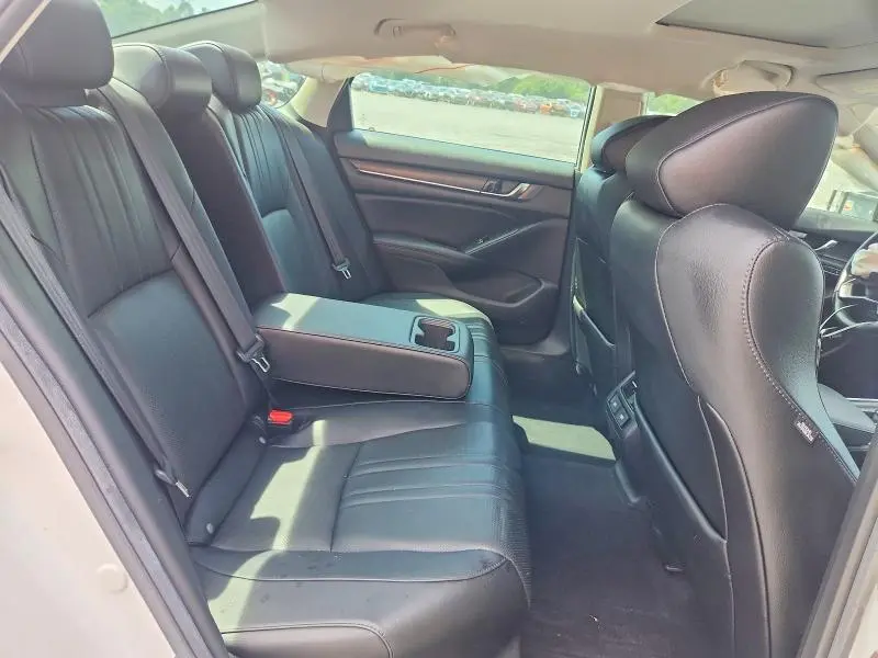 2021 HONDA ACCORD TOURING  