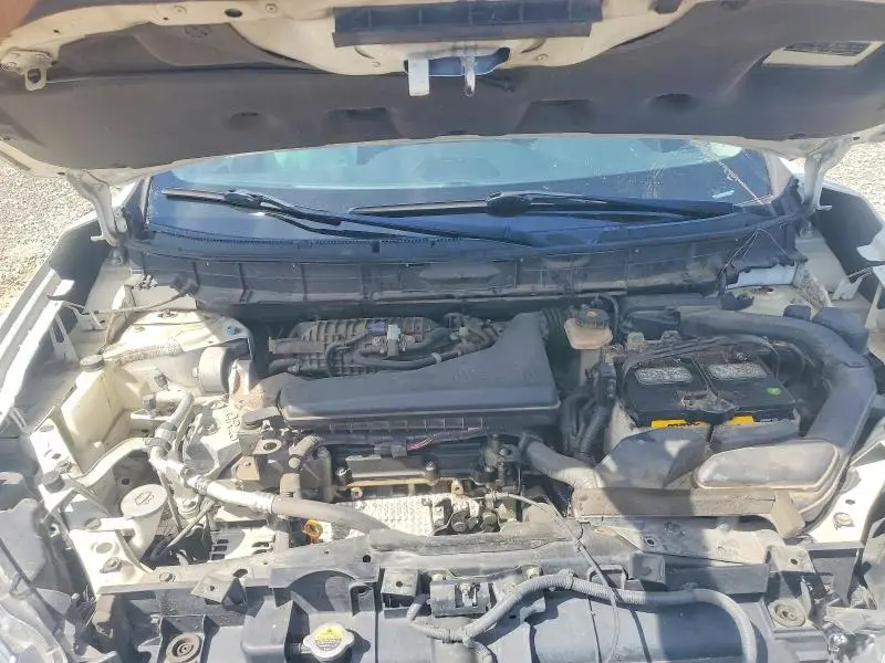 2016 NISSAN ROGUE SL  