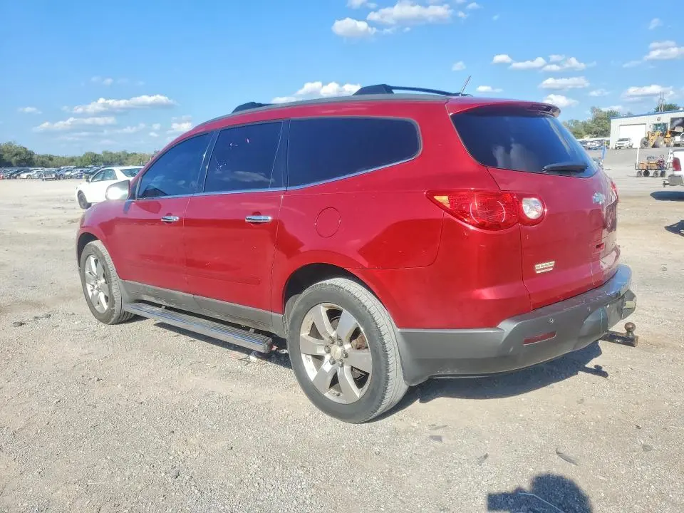 2012 CHEVROLET TRAVERSE LT  