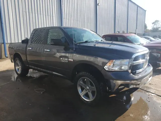 2015 RAM 1500 SLT