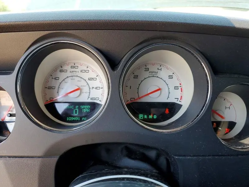 2013 DODGE CHALLENGER R  