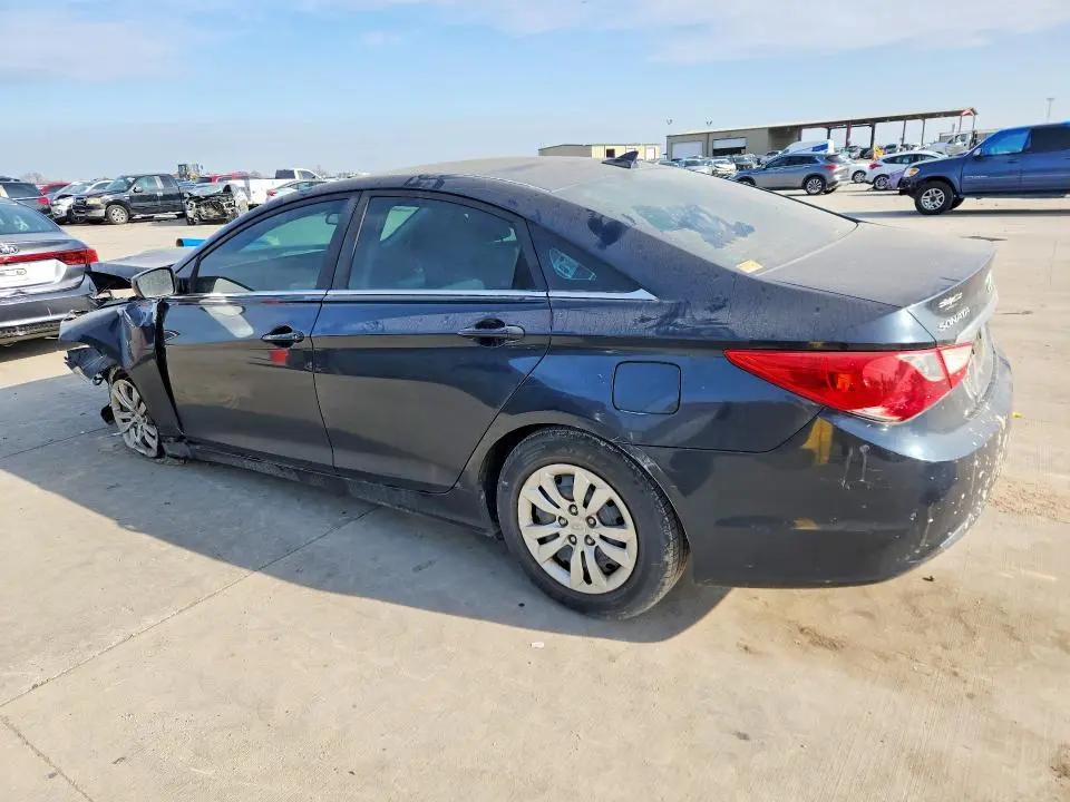 2012 HYUNDAI SONATA GLS  