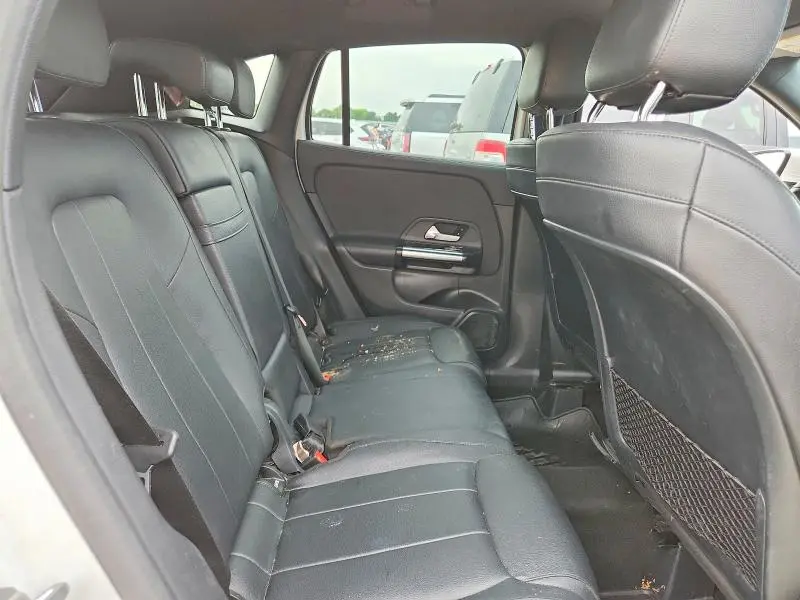 2021 MERCEDES-BENZ GLA 250  