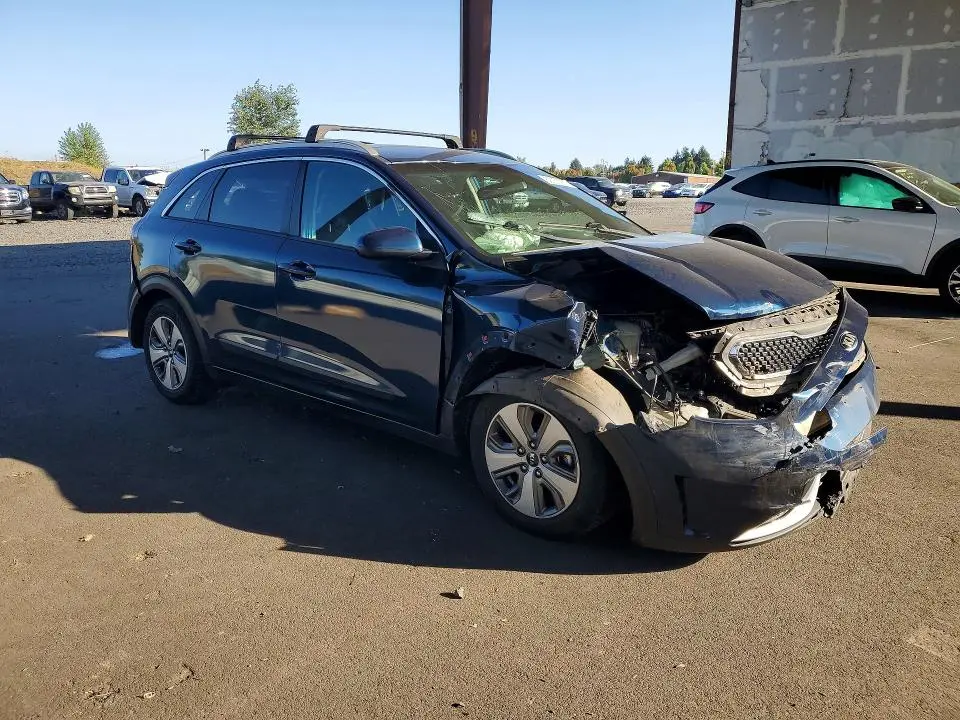 2019 KIA NIRO LX  