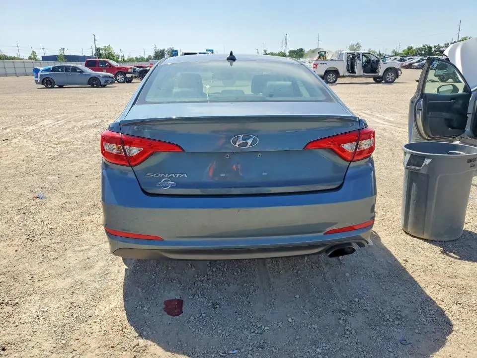 2016 HYUNDAI SONATA SE  