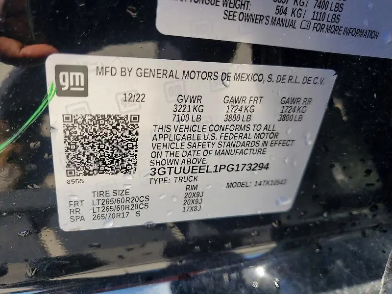 2023 GMC SIERRA K1500 AT4  
