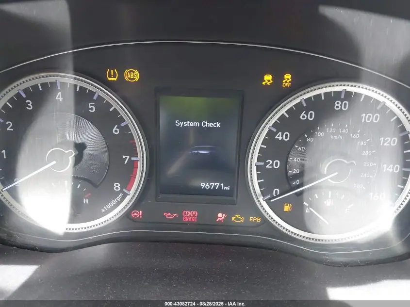 2020 HYUNDAI SANTA FE SE