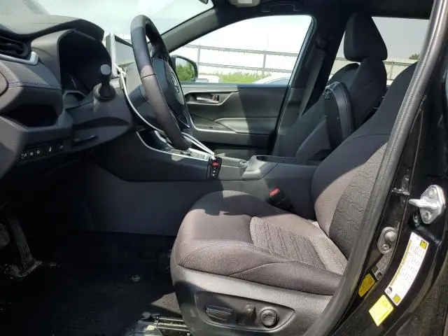 2024 TOYOTA RAV4 SE  