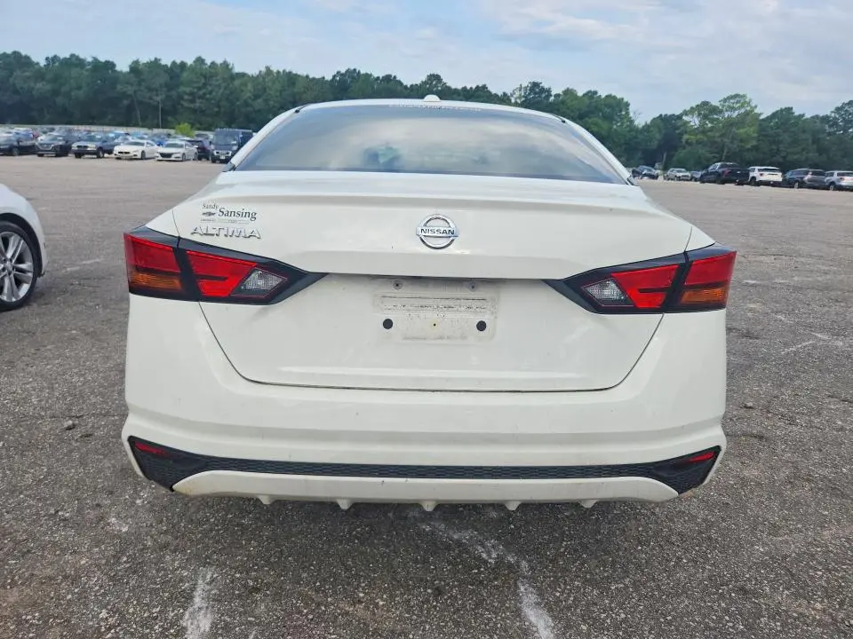2019 NISSAN ALTIMA S  