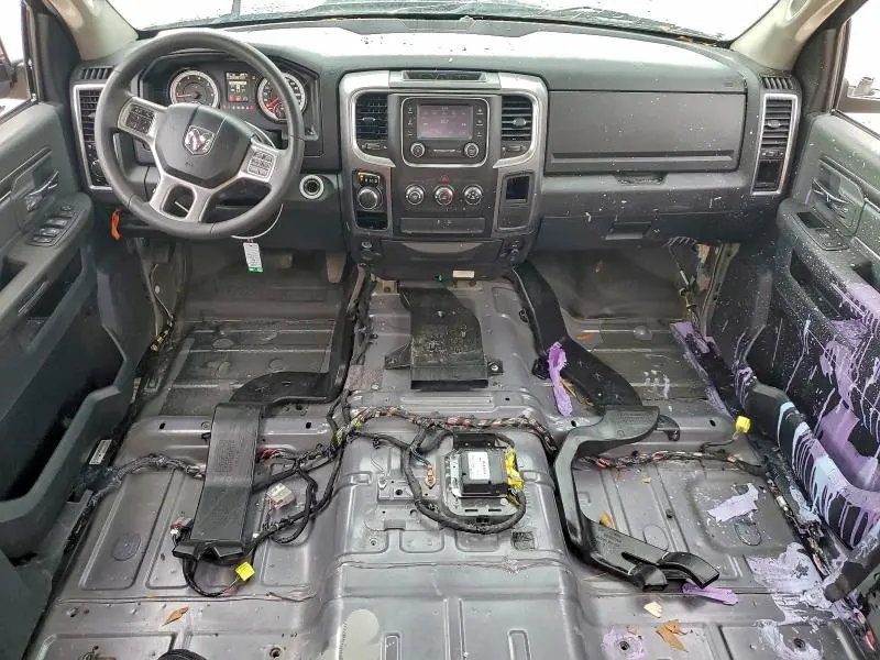 2021 RAM 1500 CLASSIC SLT  