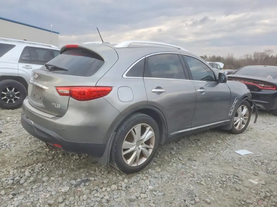 2012 INFINITI FX35   