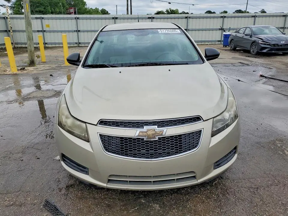 2014 CHEVROLET CRUZE LS  