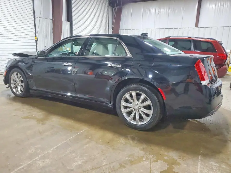 2015 CHRYSLER 300C   